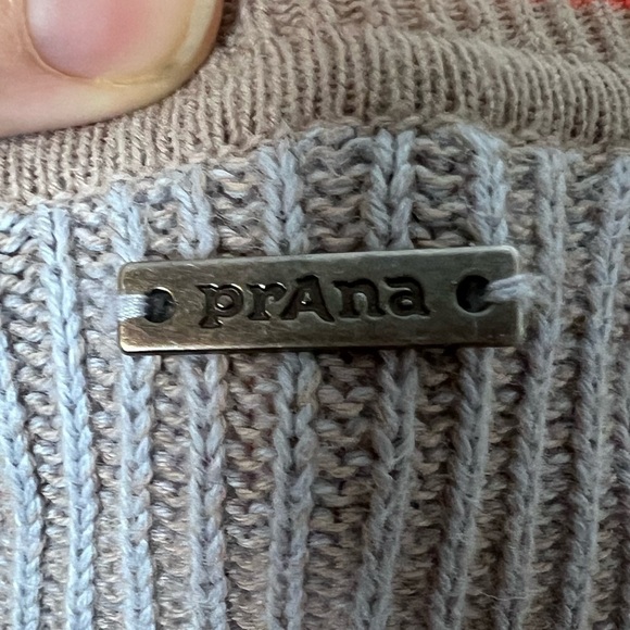 praNa Organic Cotton Branagan Sweater - Picture 5 of 8